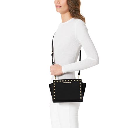 michael kors selma messenger